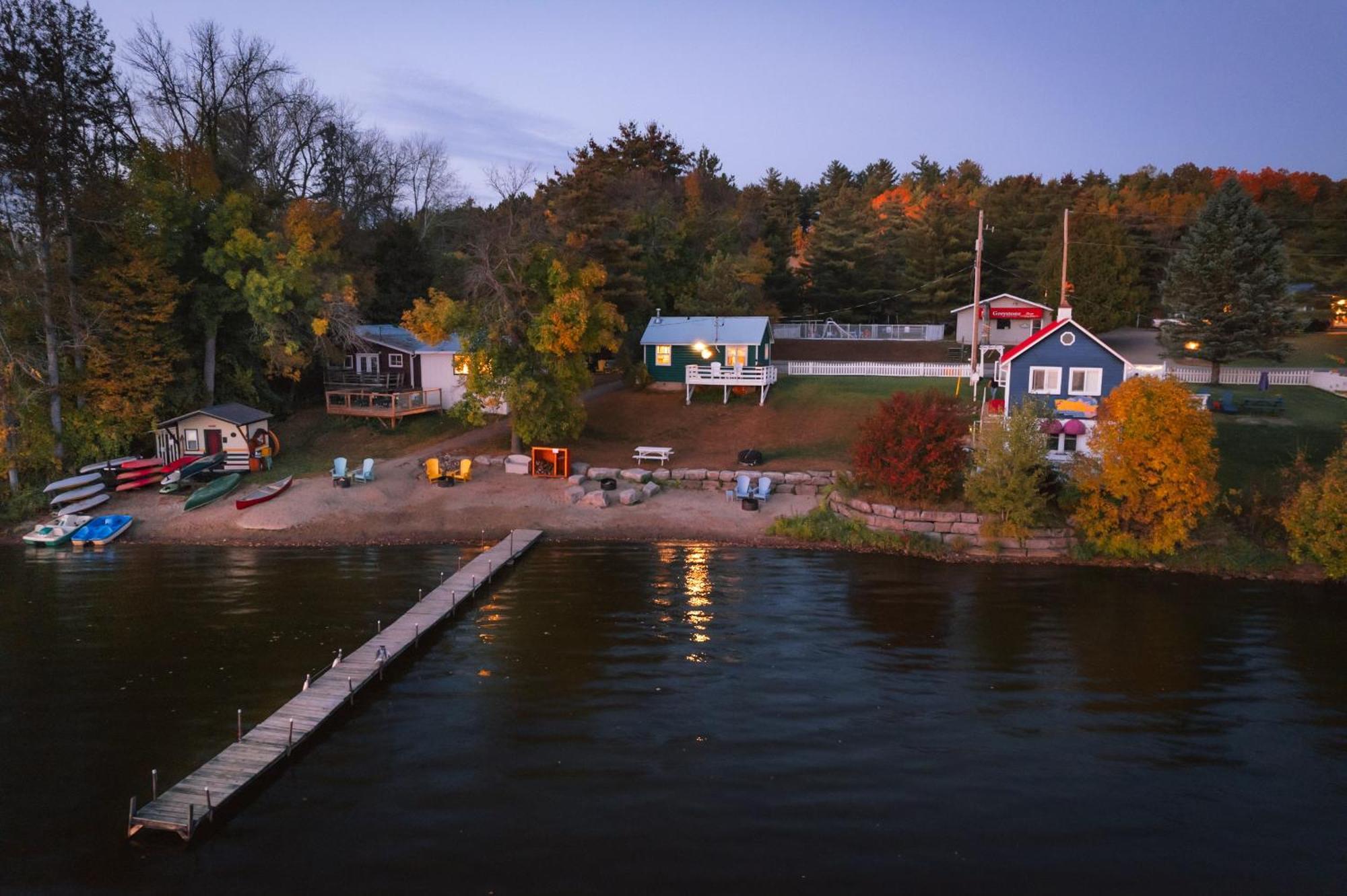 Greystone On Golden Lake Deacon Bagian luar foto