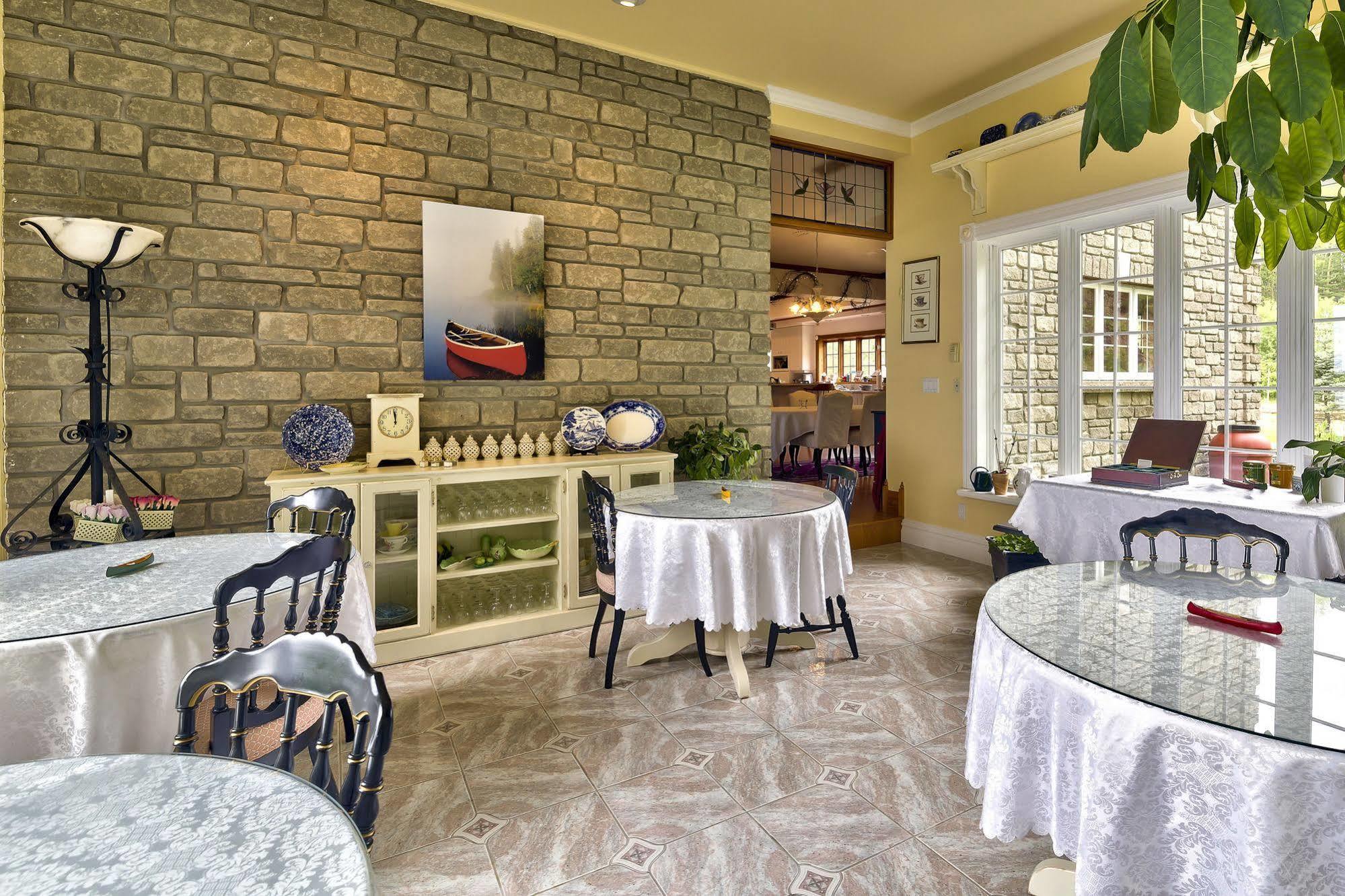 Greystone On Golden Lake Deacon Bagian luar foto